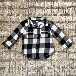Old Navy Black and White Plaid Flannel